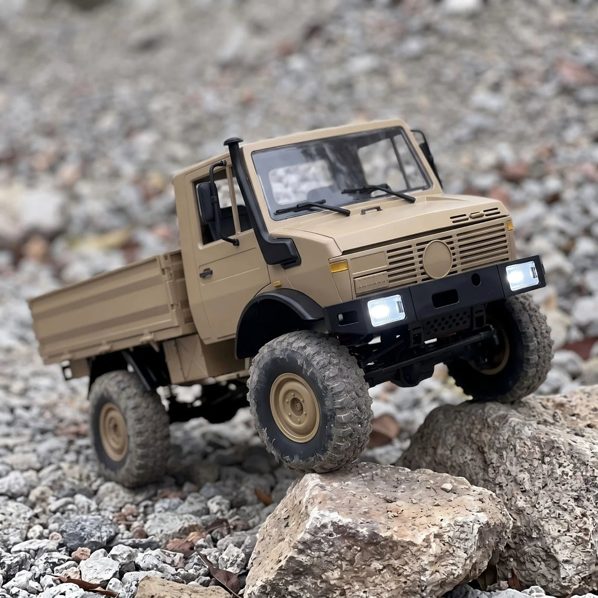 1/12 RC Rock Crawler – Military Off-Road RC Truck – image 4