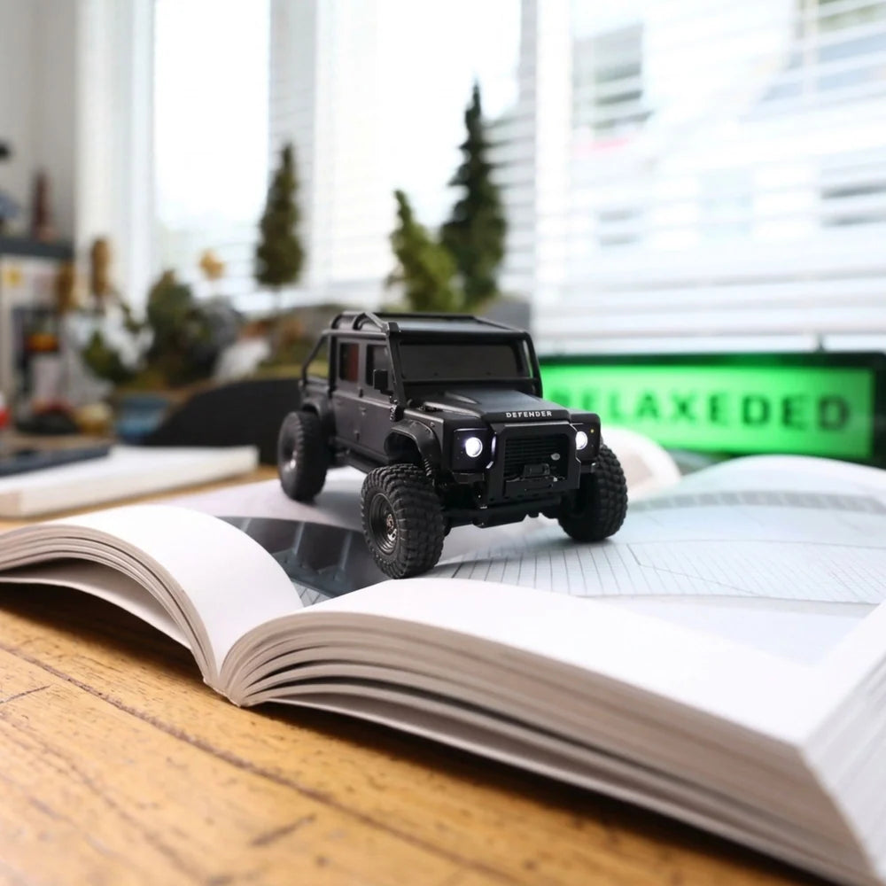 1:43 Land Rover Defender 110 RC Crawler – Mini RC Car